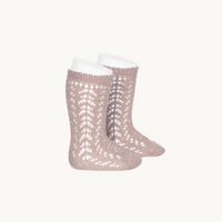 CALCETÍN ALTO CALADO - ROSA EMPOLVADO