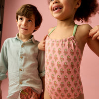 BAÑADOR NIÑA FLOR GOA