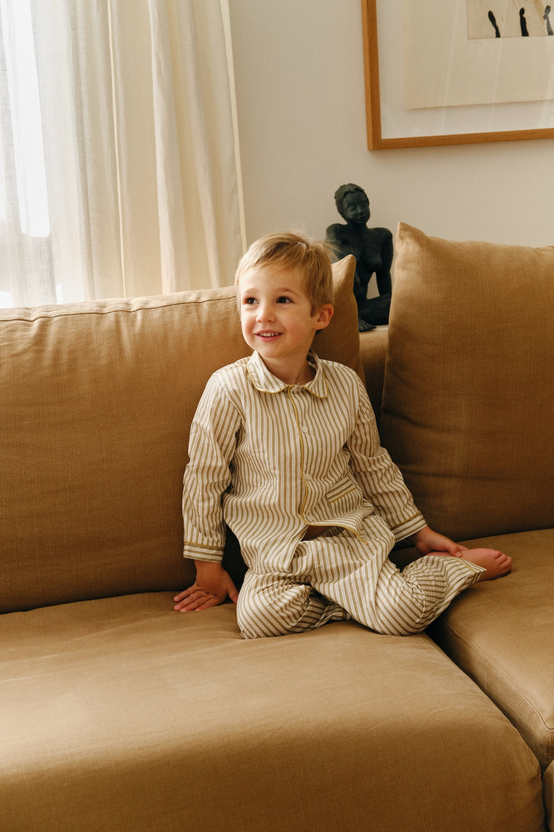 PIJAMA OLIVE GREEN STRIPES - COLABORACIÓN MOLIS & CO