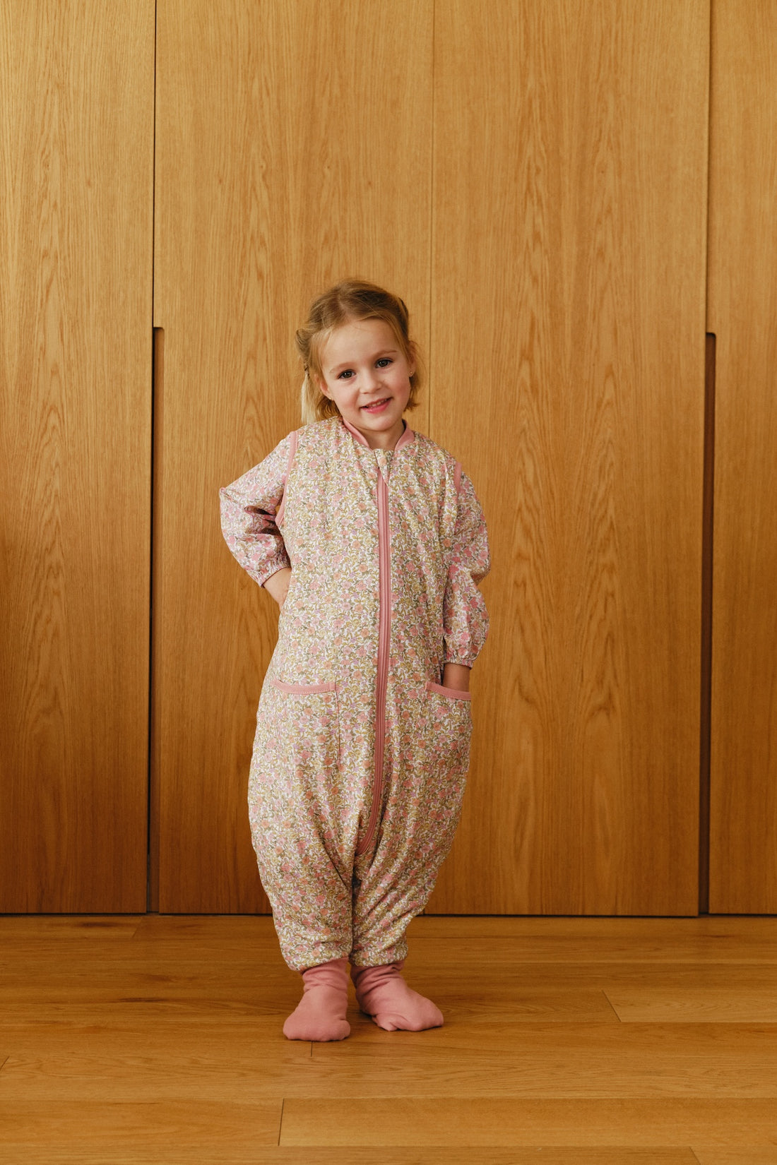 PIJAMA MANTA Y CALCETINES ANTIDESLIZANTES - SPRING GARDEN