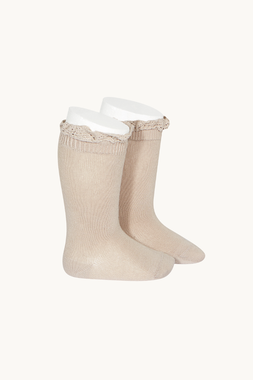 CALCETÍN ALTO PUNTILLA - PIEDRA