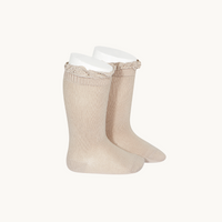 CALCETÍN ALTO PUNTILLA - PIEDRA