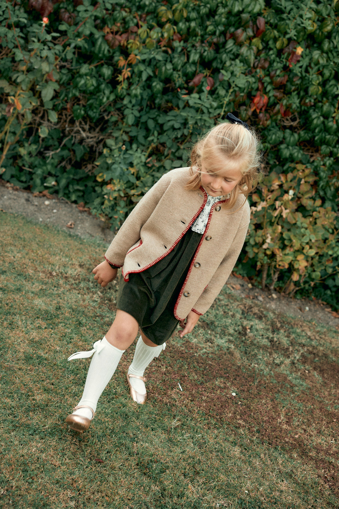 CHAQUETA LANA BEIGE Y ROJO