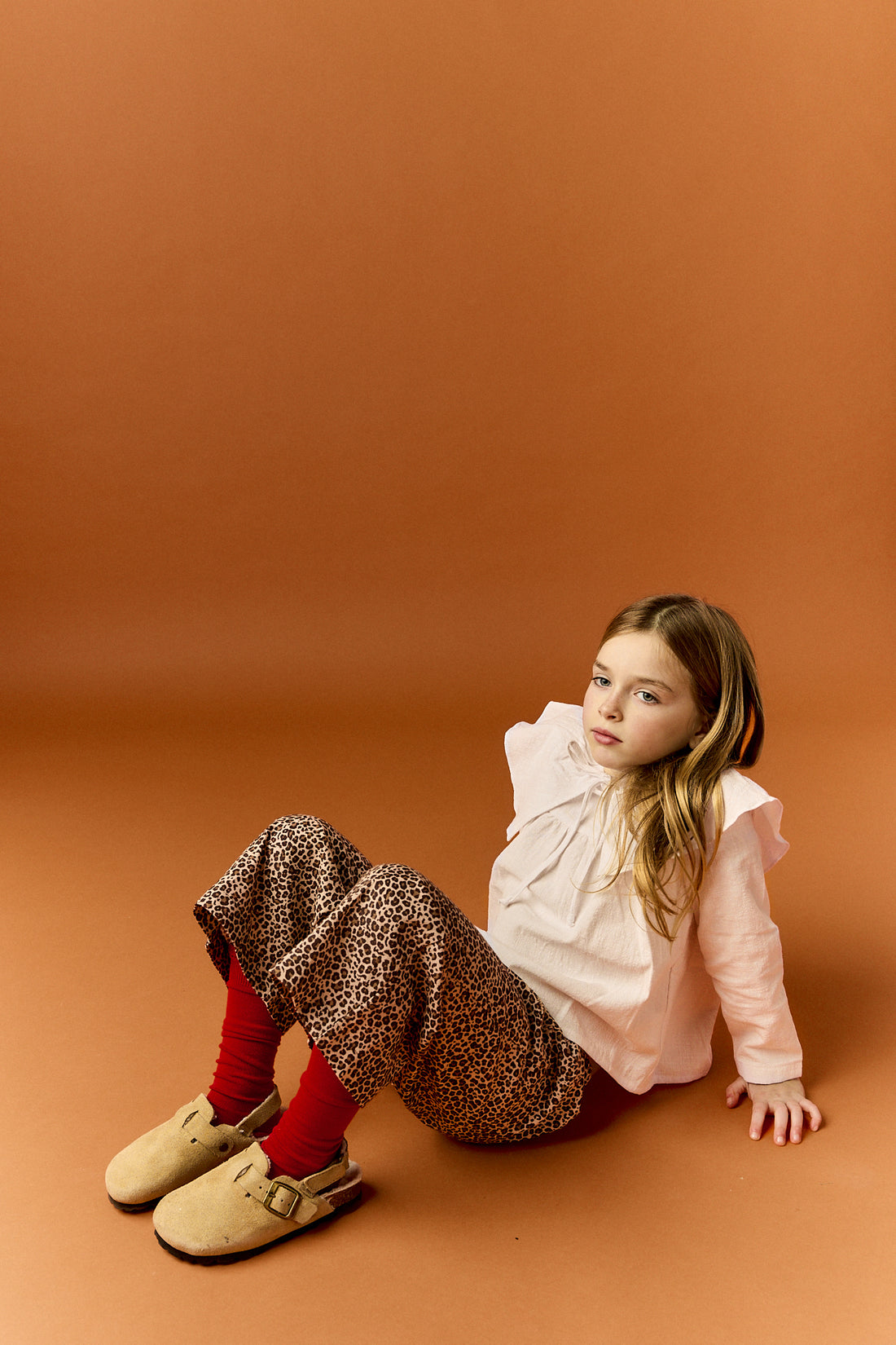 CALCETÍN ALTO PUNTILLA - ROJO